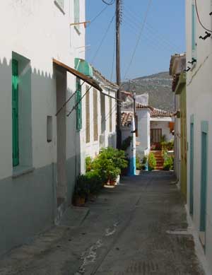 Een typisch Grieks straatje in Mytilini